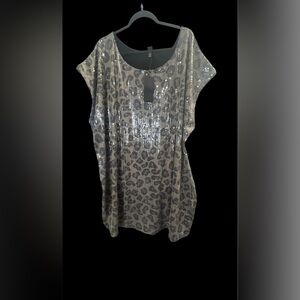 6th & LN. Leopard sequined print  dress